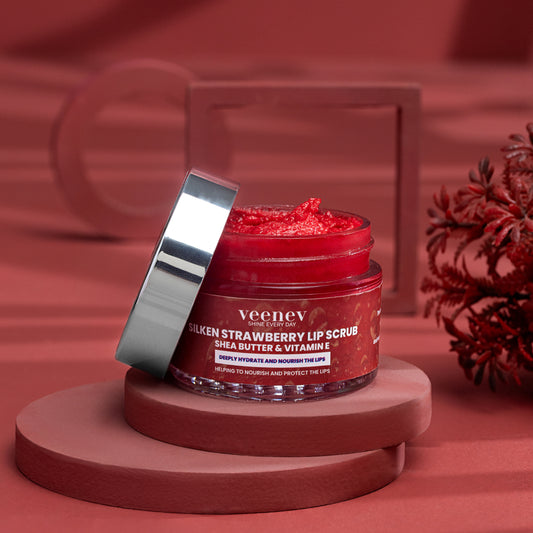 SILKEN STRAWBERRY LIP SCRUB